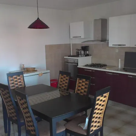 Baras Apartman Slatine Διαμέρισμα Slatine